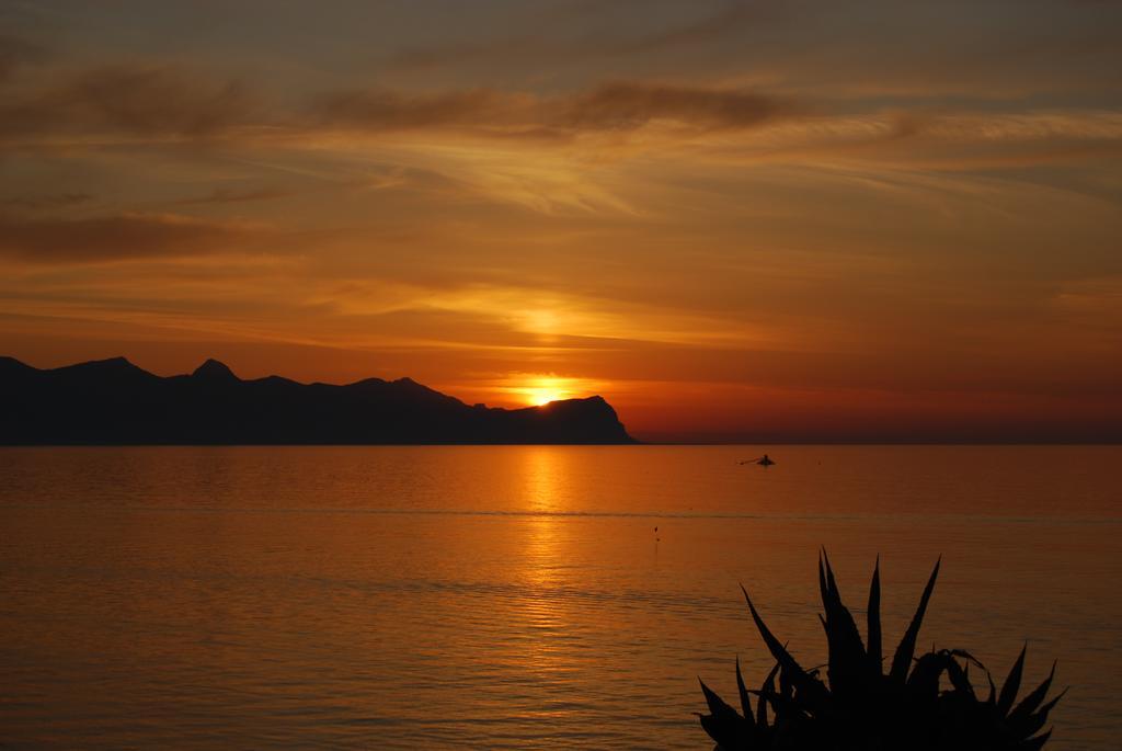 Appartamento Al Mare Cusumano ตรัปเปโต ห้อง รูปภาพ